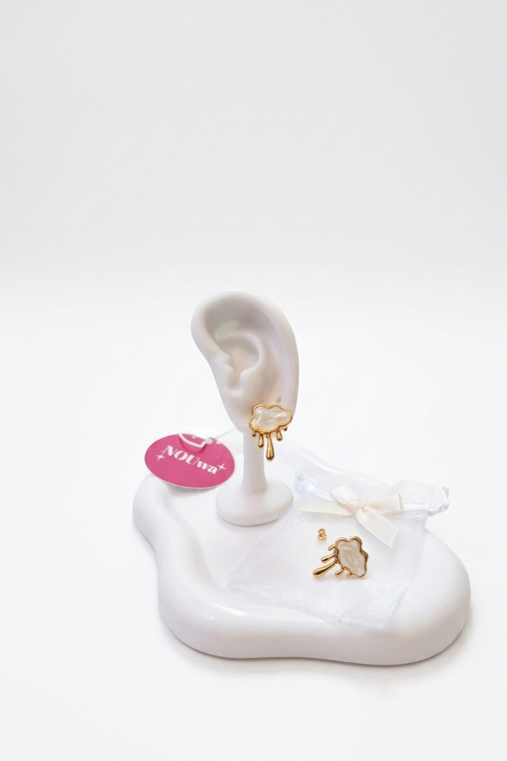 Winter Clouds Earrings