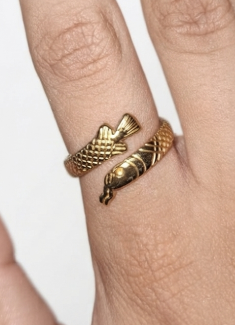 Aurelia Fish Wrap Ring